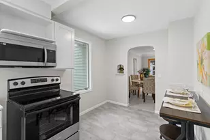 326 Faversham, Willernie, MN 55090 - Photo 10