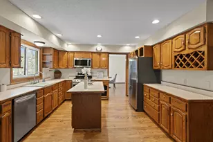 9882 Upper 173rd Ct W, Lakeville, MN 55044 - Photo 6