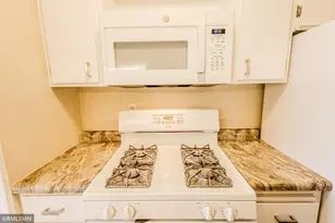 6404 84th Ct N, Brooklyn Park, MN 55445 - Photo 8