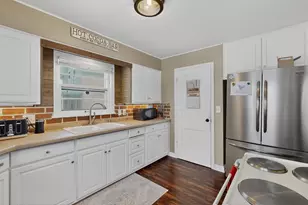 305 N Mantorville Ave, Kasson, MN 55944 - Photo 16