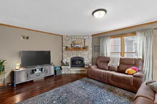 305 N Mantorville Ave, Kasson, MN 55944 - Photo 16