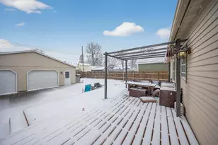 305 N Mantorville Ave, Kasson, MN 55944 - Photo 10