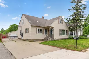 305 N Mantorville Ave, Kasson, MN 55944 - Photo 1