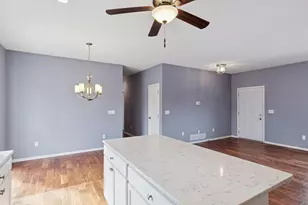 153 Elm Dr W, Carver, MN 55315 - Photo 14