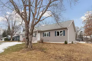 153 Elm Dr W, Carver, MN 55315 - Photo 2