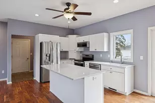 153 Elm Dr W, Carver, MN 55315 - Photo 10