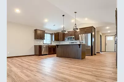 444 53rd Avenue SE, Saint Cloud, MN 56304 - Photo 2