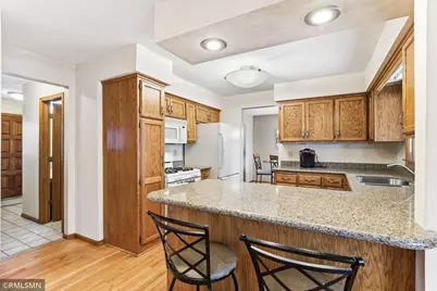 4865 Cottonwood Lane N, Plymouth, MN 55442 - Photo 14