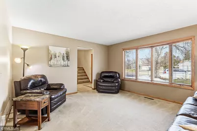 4865 Cottonwood Lane N, Plymouth, MN 55442 - Photo 8