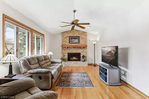 4865 Cottonwood Ln N, Plymouth, MN 55442 - Photo 18