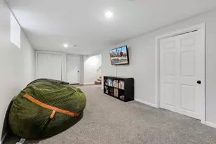 616 Kingsview Ln N, Plymouth, MN 55447 - Photo 28