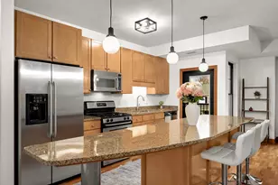 317 Groveland Ave, Minneapolis, MN 55403 - Photo 14