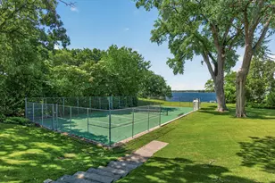 40 Dellwood Ave, Dellwood, MN 55110 - Photo 10