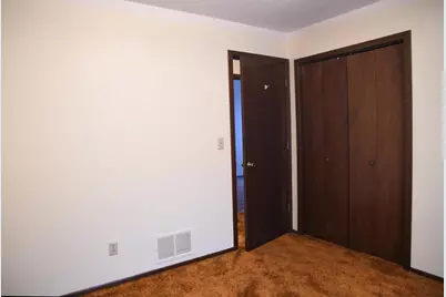 1121 4th Street W, Hastings, MN 55033 - Photo 14