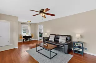 1513 10th Ave NE, Rochester, MN 55906 - Photo 4