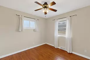 1513 10th Ave NE, Rochester, MN 55906 - Photo 16