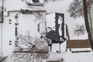 15621 Highview Dr, Apple Valley, MN 55124 - Photo 32