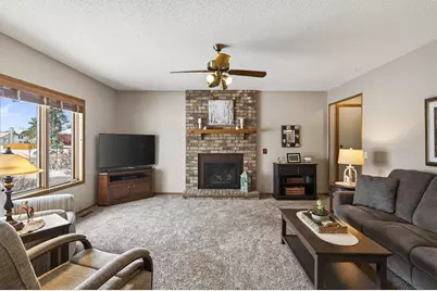 15621 Highview Drive, Apple Valley, MN 55124 - Photo 4