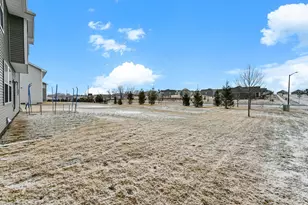 7385 203rd St W, Lakeville, MN 55044 - Photo 38