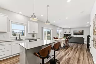 7385 203rd St W, Lakeville, MN 55044 - Photo 16