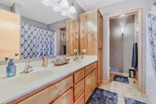 19240 Claremont Dr, Farmington, MN 55024 - Photo 14