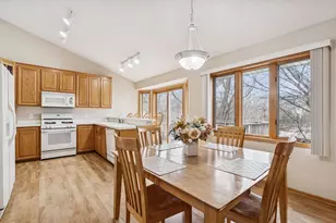 9487 Winslow N, Maple Grove, MN 55311 - Photo 16