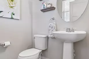 1289 Eagle Point Dr, Eagan, MN 55123 - Photo 20