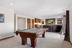 1289 Eagle Point Dr, Eagan, MN 55123 - Photo 40