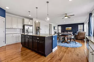 1289 Eagle Point Dr, Eagan, MN 55123 - Photo 14