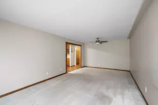 10630 Rockford Rd, Plymouth, MN 55442 - Photo 10