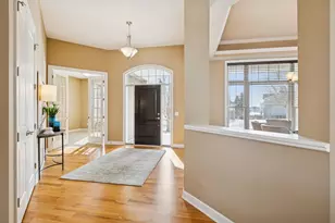 3094 Aspen Lake Dr NE, Blaine, MN 55449 - Photo 4