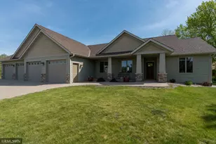 60340 Maverick Ct, Madison Lake, MN 56063 - Photo 4