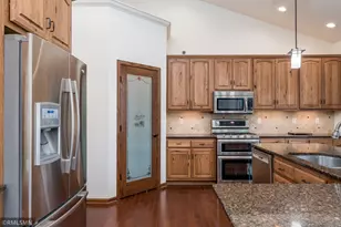 60340 Maverick Ct, Madison Lake, MN 56063 - Photo 12