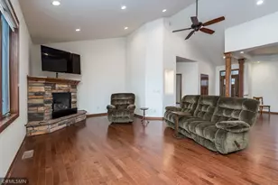 60340 Maverick Ct, Madison Lake, MN 56063 - Photo 8