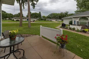 1925 Cabernet Ln NW, Rochester, MN 55901 - Photo 4