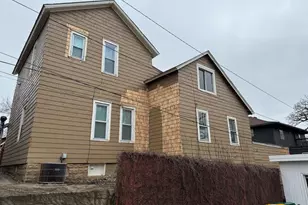 512 Harriet Ln, Albert Lea, MN 56007 - Photo 2