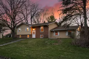 3455 Glen Oaks Ave, White Bear Lake, MN 55110 - Photo 2