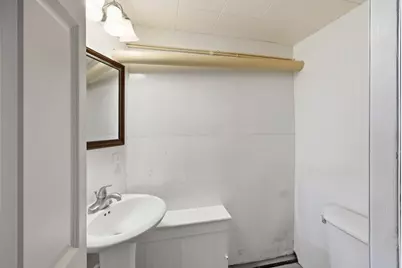 606 S 10th Street, Olivia, MN 56277 - Photo 38