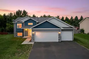 25400 12th St W, Zimmerman, MN 55398 - Photo 1