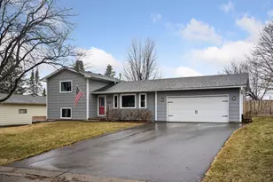 608 Ridge Dr SE, Saint Michael, MN 55376 - Photo 1