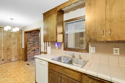 9109 Northwood Parkway, New Hope, MN 55427 - Photo 12