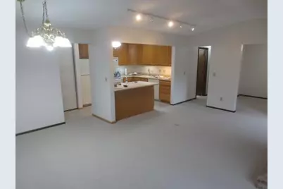 1160 Black Oaks Lane N, Plymouth, MN 55447 - Photo 4