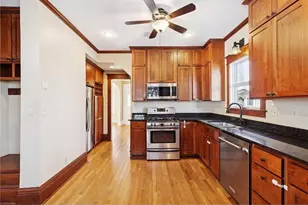 885 Linwood Ave, Saint Paul, MN 55105 - Photo 22