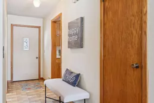 3925 Victoria St, Minnetonka, MN 55345 - Photo 4