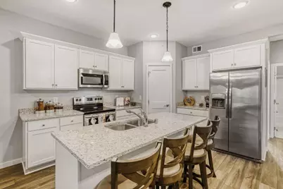 9105 Lexington Ave N #B, Blaine, MN 55014 - Photo 2