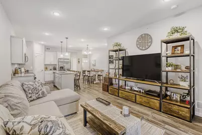 9105 Lexington Ave N #B, Blaine, MN 55014 - Photo 4