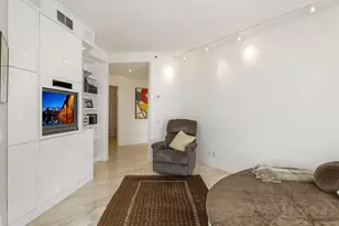 2950 Dean Pkwy, Minneapolis, MN 55416 - Photo 32