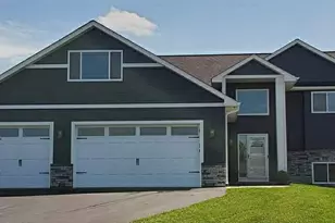 8686 Cole Ct, Inver Grove Heights, MN 55076 - Photo 1