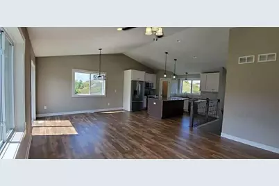 8686 Cole Court, Inver Grove Heights, MN 55076 - Photo 4