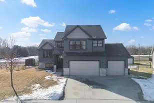 2260 Starburst Dr SW, Rochester, MN 55902 - Photo 1